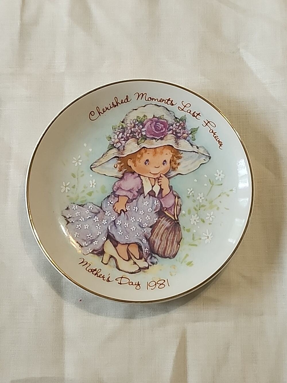 Avon Precious Moments Mother's Day 1981 Plate Cherished Moments Last Forever 5"